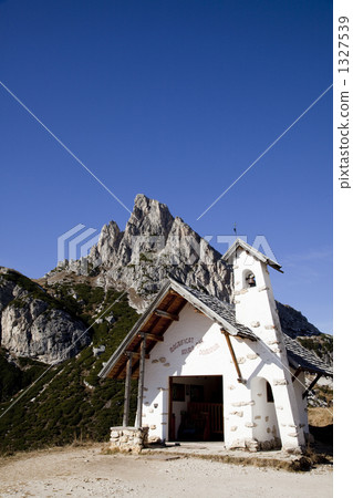 落入多洛米蒂山脈 1327539