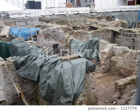 古羅馬遺骸在科隆鎮挖掘 1327774