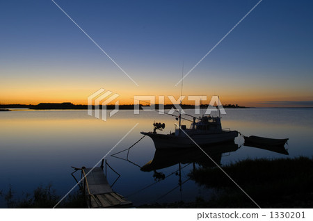 fishing boat, boat, boating 1330201
