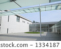 White building 1334187