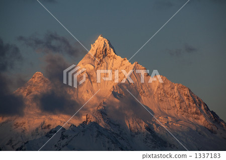 Umesato snowy mountain image Umesato snowy mountain image 1337183