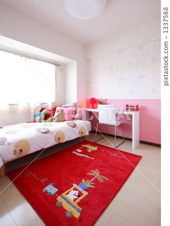 child's room, rug mat, table 1337568