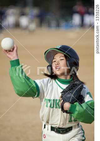 Girls playing softballs Girls playing softballs 1338226