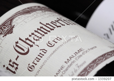 Wine bottle Wine bottle 1339207