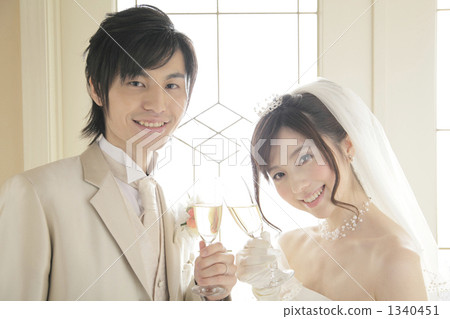 toasting, newlywed, just married 1340451
