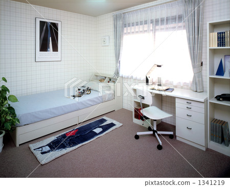 托兒所男孩 1341219