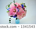 flower arrangement  1341543