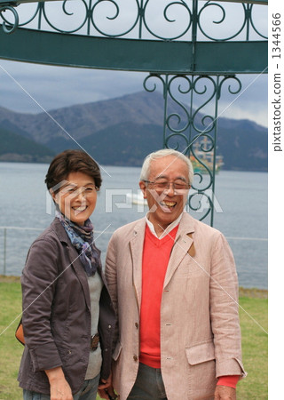 男人和女人 男女 老人 1344566