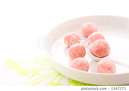 Sweet pink bourd of neige 1347271