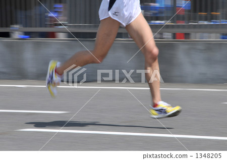 marathon, long distance relay road race, runner 1348205