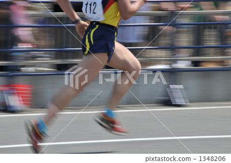 marathon, long distance relay road race, feet 1348206