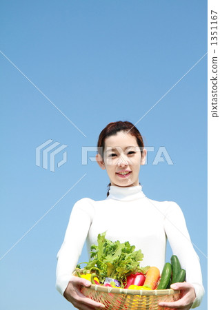 Housewives with vegetables 1351167