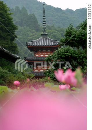 Triple tower and Hualien 1351362