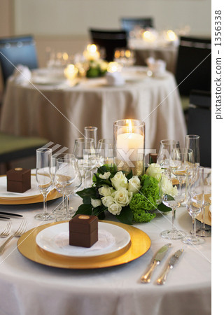 Table coordination 1356338