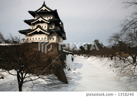 Hirosaki Castle 1358240