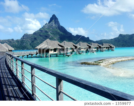 Mount Tanchi Bora Bora Otemanu 1359977