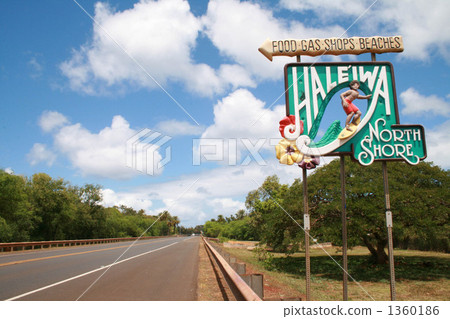 roadway, billboard, billboards 1360186
