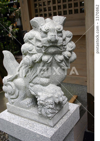 Rude Shrine Guardian dog 1370862