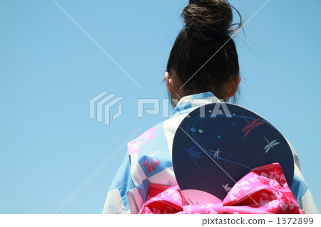 Elementary school student of Yukata Elementary school student of Yukata 1372899