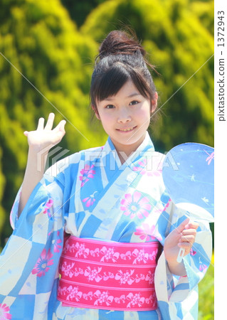 Elementary school student of Yukata 1372943