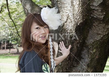 森林女孩 1373193