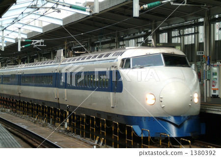 Echo離開 Echo離開 1380392