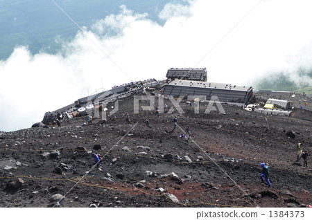 Mount Fuji 1384373
