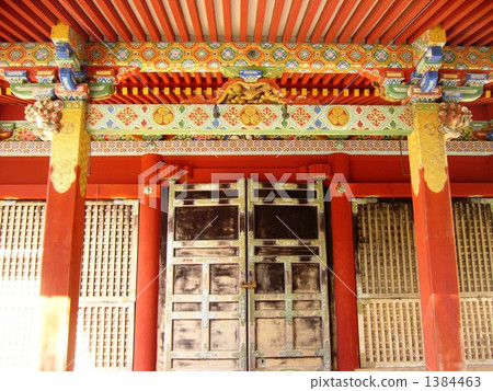 Takiyama Toshogu Shrine的木結構和鱷魚 Takiyama Toshogu Shrine的木結構和鱷魚 1384463