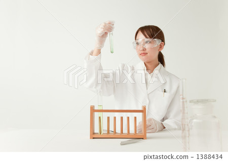 研究員 研究員 1388434