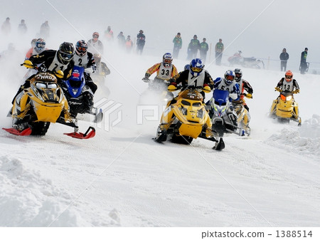 The national convention of the snowmobile held at Shikisai no Oka The national convention of the snowmobile held at Shikisai no Oka 1388514