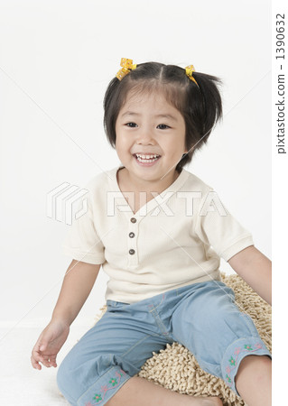 A girl with a smile 1390632