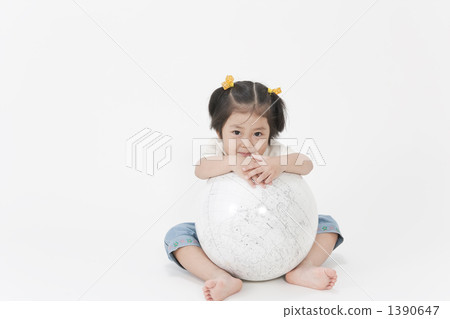 拿著地球的女孩 1390647