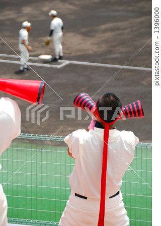 支持 喝彩 欢呼 首页 照片 姿势_表情_动作 行为_动作 欢呼 支持 喝彩