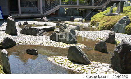 meandering stream, garden, yard 1396590