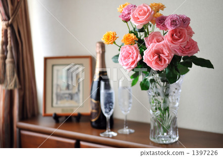 A living room with a rose 1397226