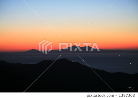從知床通行證到的是國島的黎明。 1397308