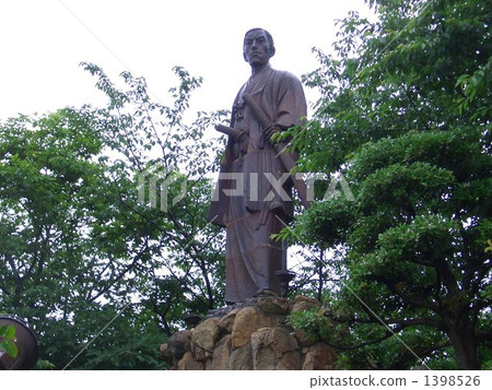 Takasugi Shinzo雕像（Himawayama公園） 1398526