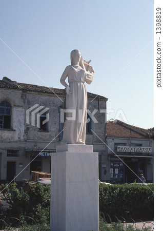 Poet Saffo statue Poet Saffo statue 1398819