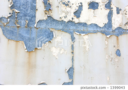 Paint has peeled off Rusted metal wall 1399043