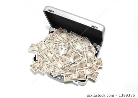 A bundle of bills 1399356