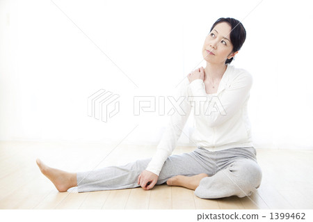 中年婦女的運動服 中年婦女的運動服 1399462