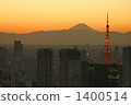 Evening view of Tokyo Tower and Mt. Fuji 1400514