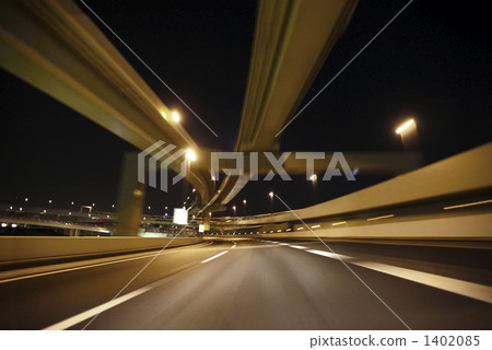 1357 Capital highway night running 1357 Capital highway night running 1402085