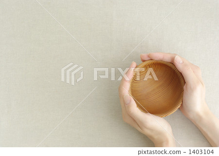 Wood craft and hands 1403104
