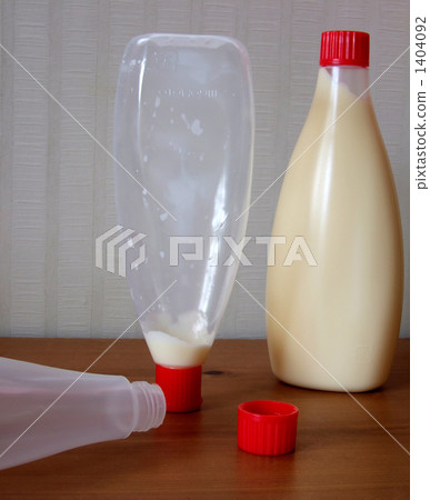 遺跡 留下 沙拉醬 1404092