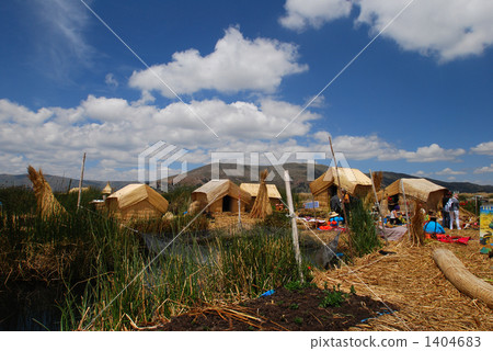 totora, schoenoplectus tabernaemontani, uros islands 1404683