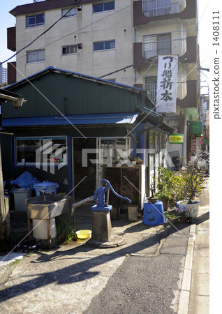 Tsukuda's street corner Tsukuda's street corner 1408111