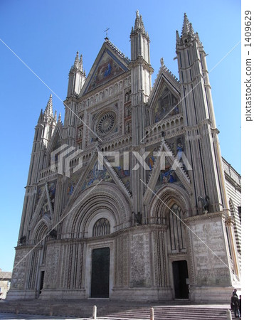 Orbivale's Cathedral 1409629