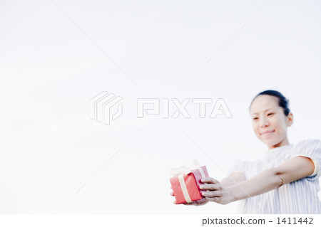 30多歲 三十幾歲 30幾歲 1411442