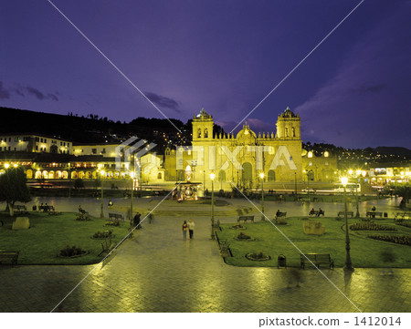 Cusco's Plaza de Armas 1412014